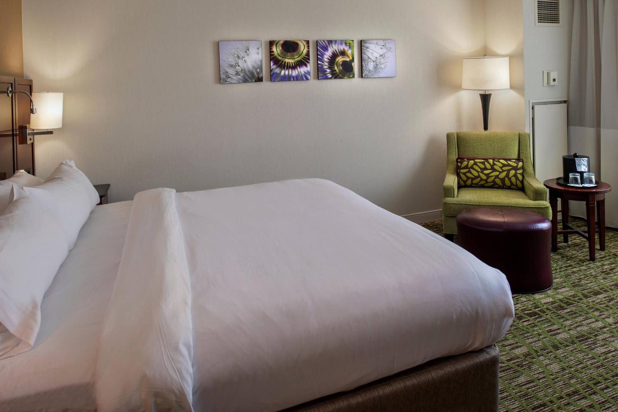 Marriott St. Louis West Hotel 3*