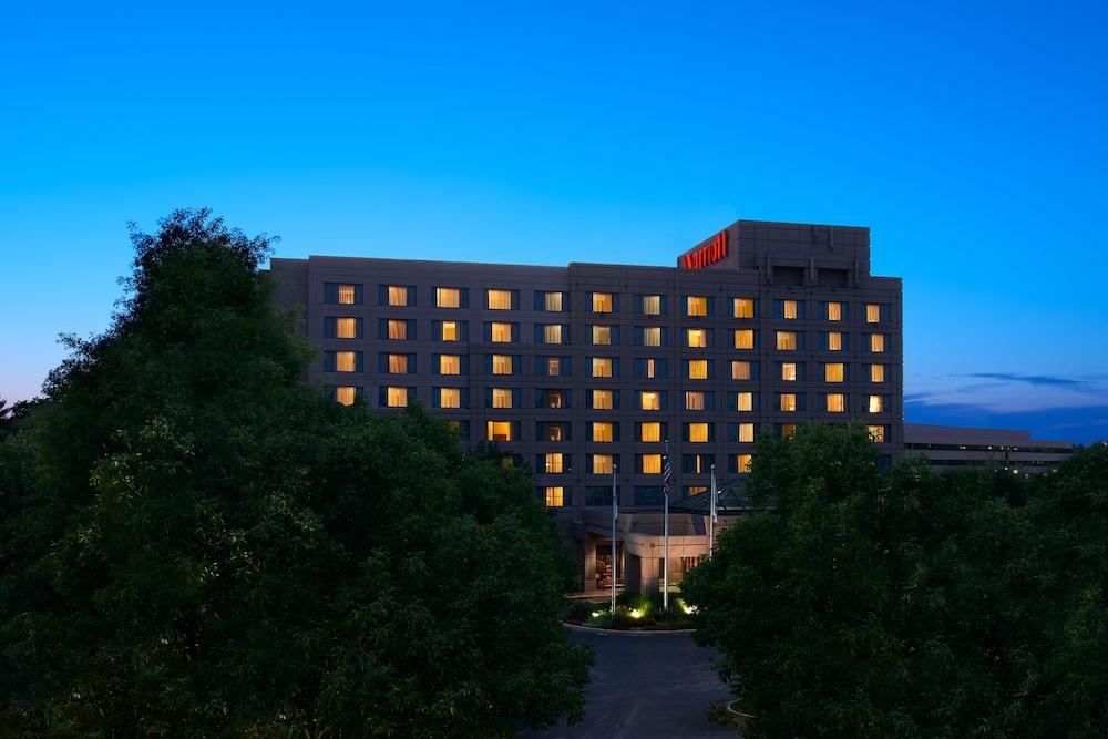 Marriott St. Louis West 3*