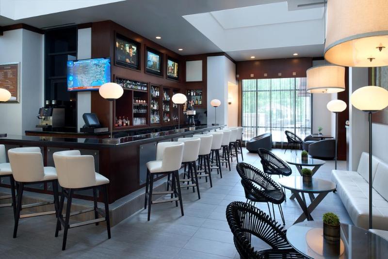 Marriott St. Louis West Hotel