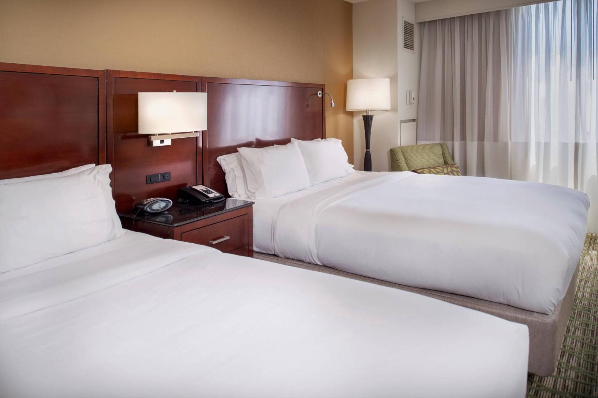 Marriott St. Louis West Hotel 3*