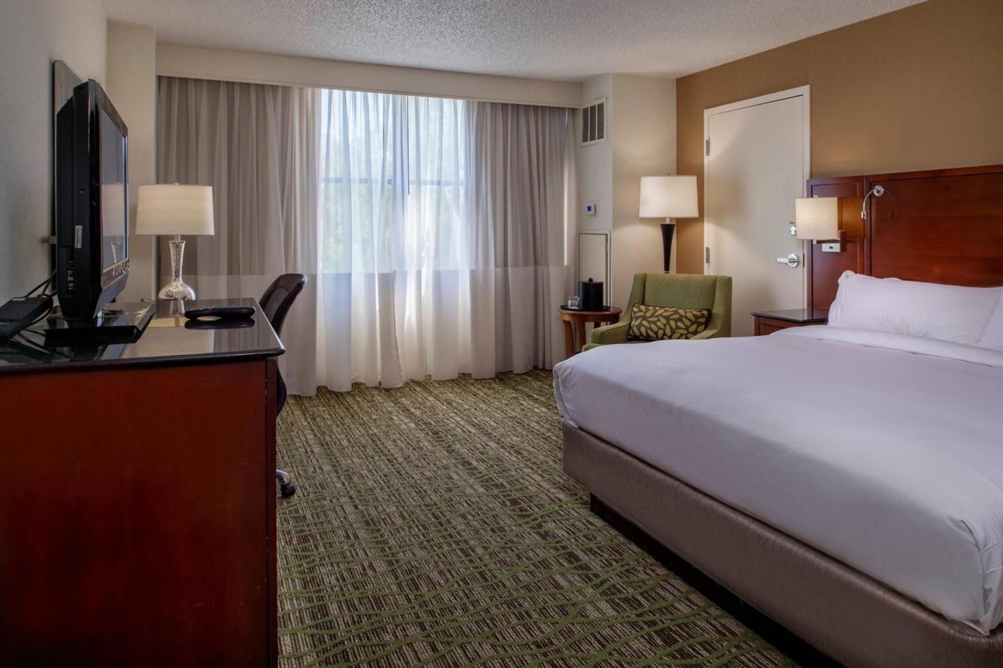 Marriott St. Louis West