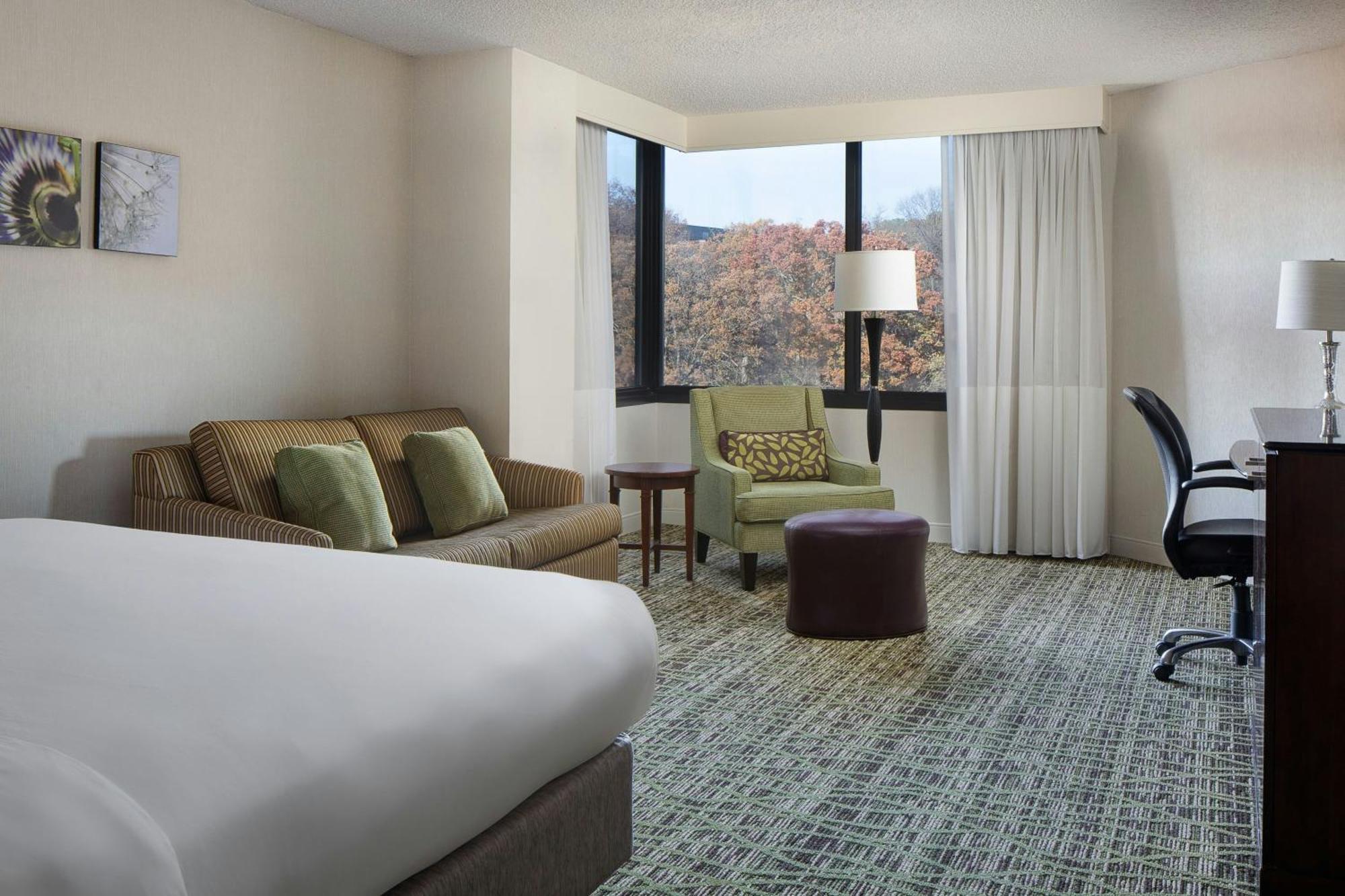 Marriott St. Louis West
