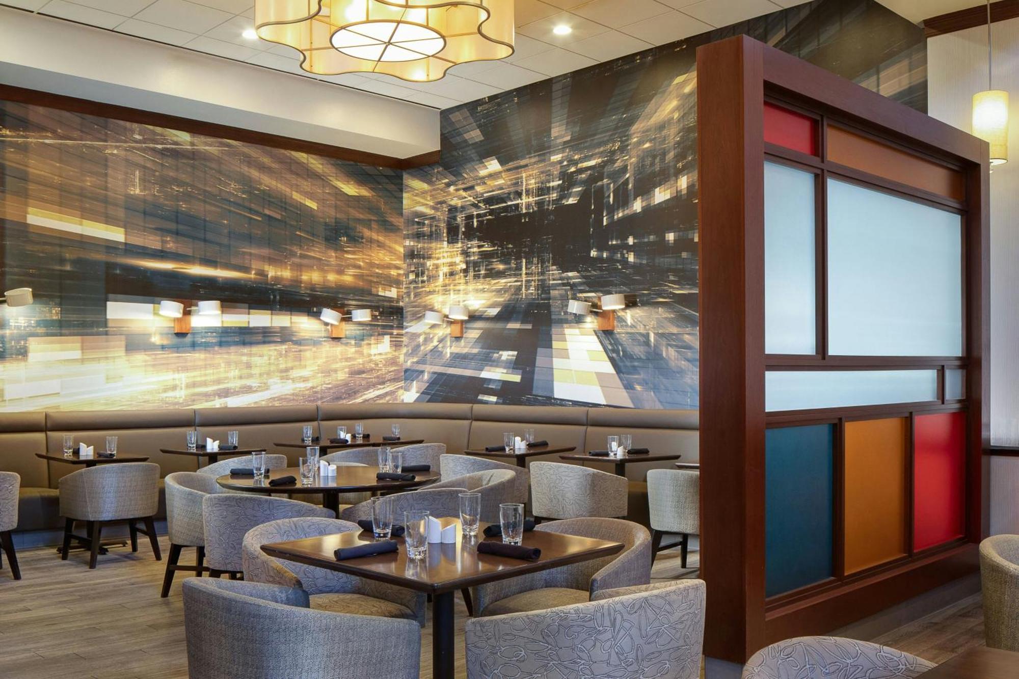 Marriott St. Louis West Hotel 3*